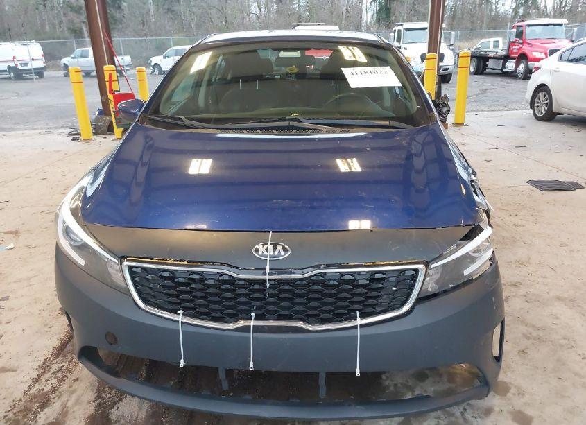 Photo 11 of 2017 Kia Forte LX (VIN 3KPFL4A75HE132162)