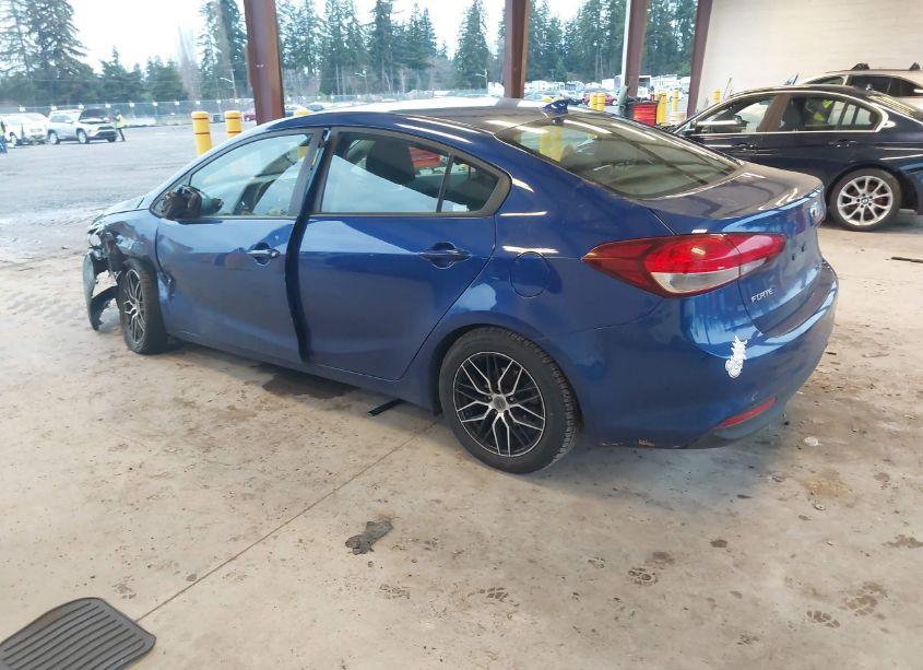 Photo 3 of 2017 Kia Forte LX (VIN 3KPFL4A75HE132162)