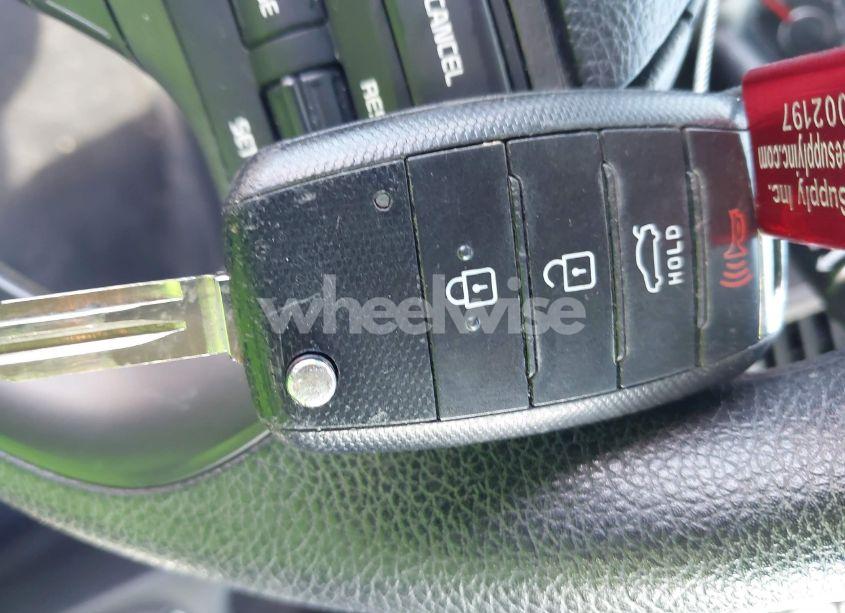 Photo 11 of 2017 Kia Forte LX (VIN 3KPFL4A75HE143761)