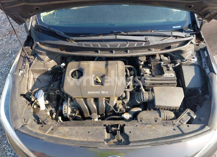 Photo 10 of 2018 Kia Forte LX (VIN 3KPFL4A75JE192013)