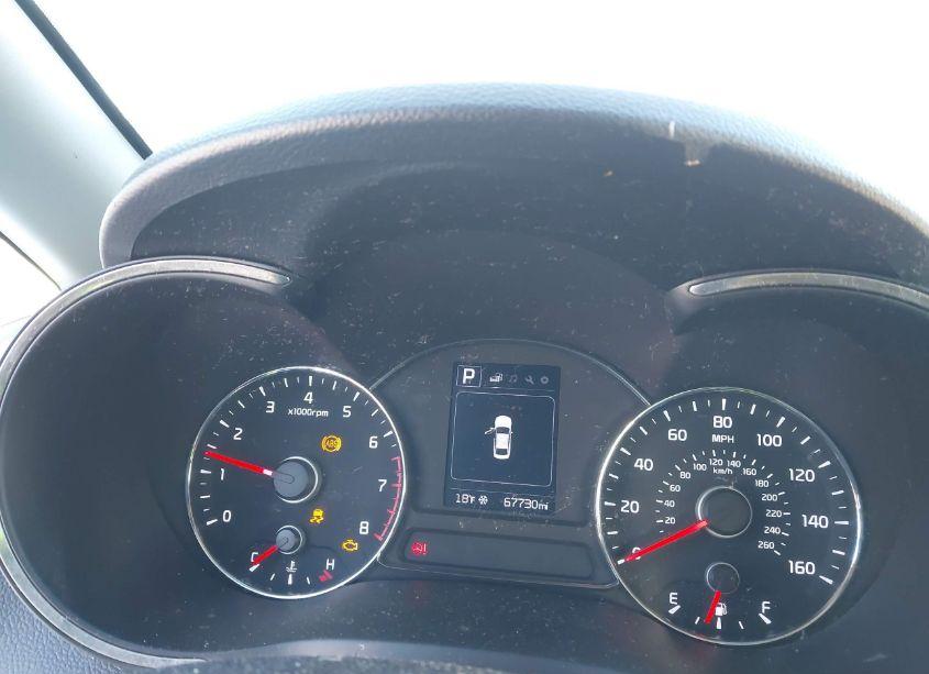 Photo 7 of 2018 Kia Forte LX (VIN 3KPFL4A75JE195381)