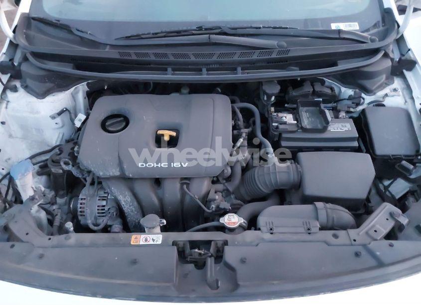 Photo 10 of 2018 Kia Forte LX (VIN 3KPFL4A75JE226676)