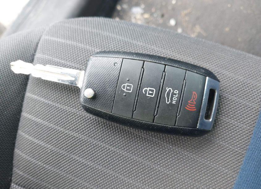 Photo 11 of 2018 Kia Forte LX (VIN 3KPFL4A75JE239959)