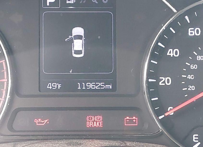 Photo 15 of 2018 Kia Forte LX (VIN 3KPFL4A75JE239959)