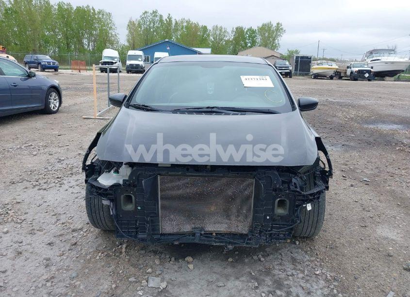 Photo 12 of 2017 Kia Forte LX (VIN 3KPFL4A76HE008644)