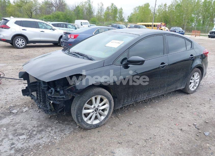 Photo 2 of 2017 Kia Forte LX (VIN 3KPFL4A76HE008644)