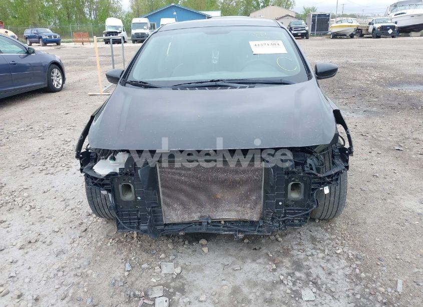 Photo 6 of 2017 Kia Forte LX (VIN 3KPFL4A76HE008644)