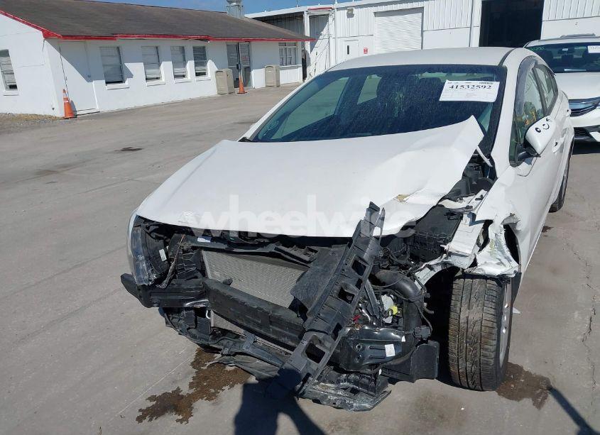 Photo 12 of 2017 Kia Forte LX (VIN 3KPFL4A76HE013438)