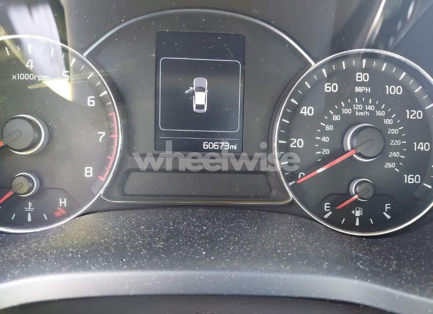 Photo 15 of 2017 Kia Forte LX (VIN 3KPFL4A76HE013438)