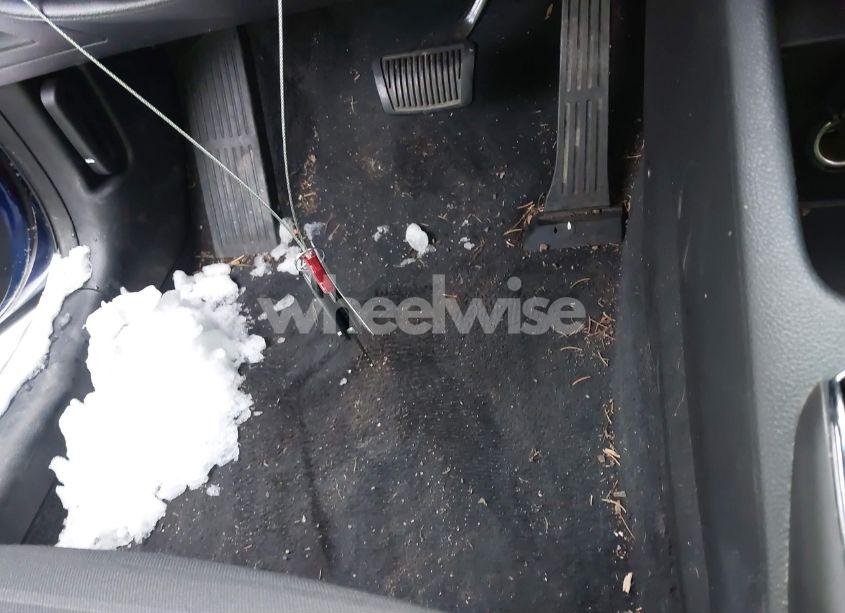 Photo 11 of 2017 Kia Forte S (VIN 3KPFL4A76HE046861)