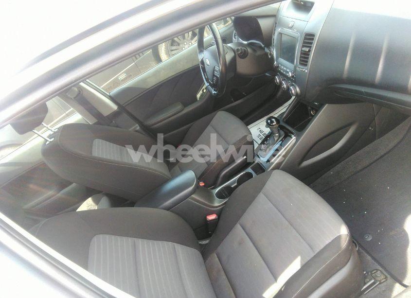 Photo 5 of 2017 Kia Forte S (VIN 3KPFL4A76HE049727)