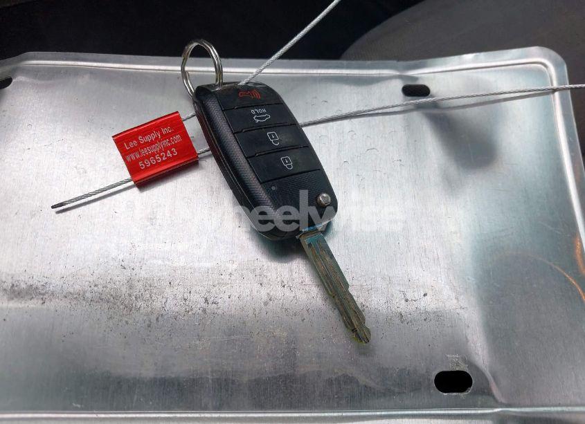 Photo 11 of 2017 Kia Forte S (VIN 3KPFL4A76HE057357)