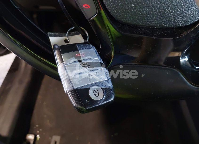 Photo 11 of 2017 Kia Forte S (VIN 3KPFL4A76HE060002)