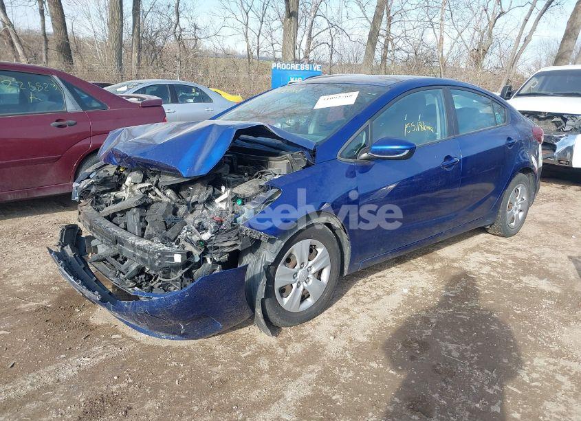 Photo 2 of 2017 Kia Forte LX (VIN 3KPFL4A76HE089113)