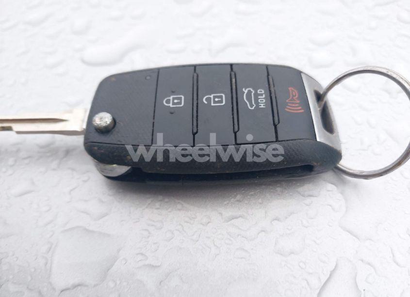 Photo 11 of 2017 Kia Forte LX (VIN 3KPFL4A76HE093193)