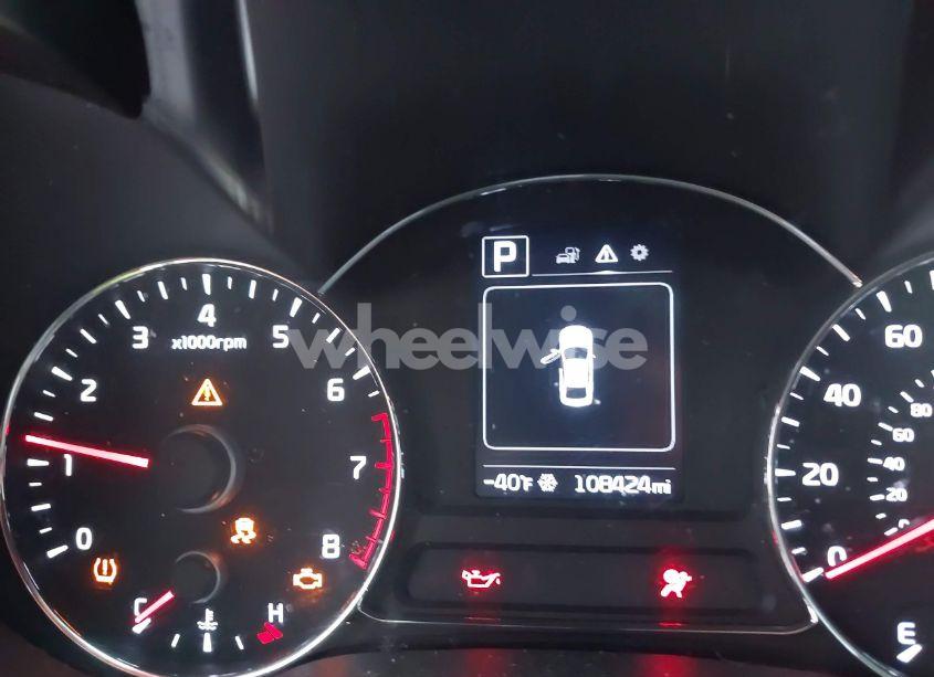 Photo 15 of 2017 Kia Forte LX (VIN 3KPFL4A76HE093193)