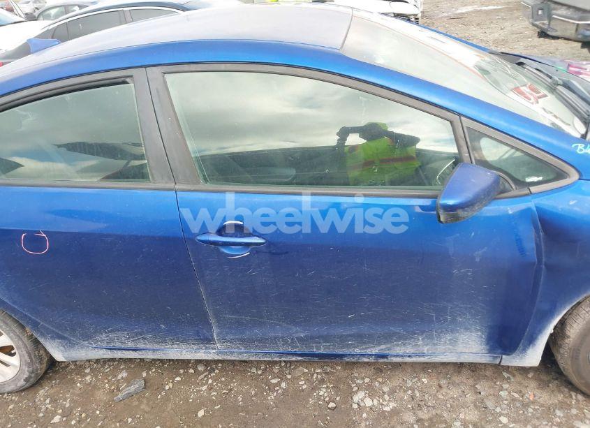 Photo 14 of 2017 Kia Forte S (VIN 3KPFL4A76HE102829)