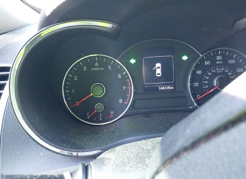 Photo 6 of 2017 Kia Forte LX (VIN 3KPFL4A76HE126757)