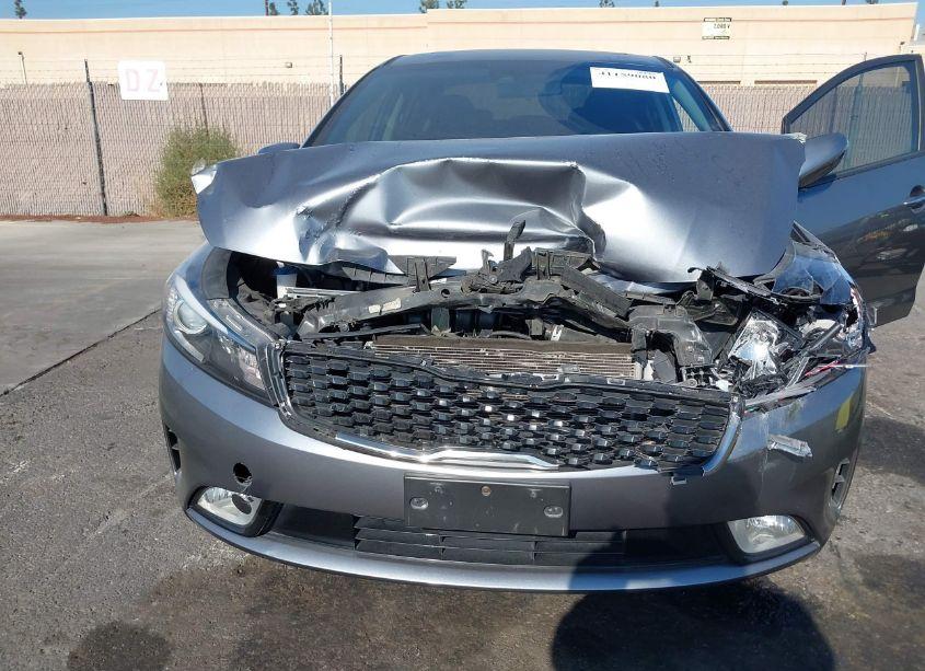 Photo 6 of 2018 Kia Forte S (VIN 3KPFL4A76JE175110)