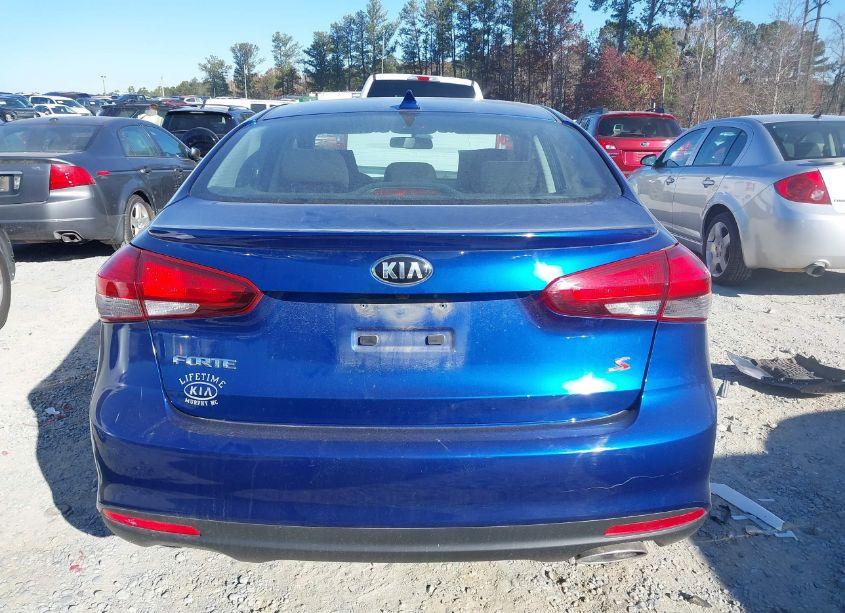 Photo 16 of 2018 Kia Forte S (VIN 3KPFL4A76JE187676)
