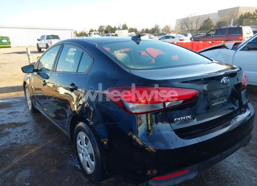 Photo 3 of 2018 Kia Forte LX (VIN 3KPFL4A76JE199732)