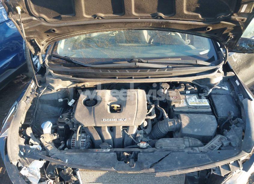 Photo 10 of 2018 Kia Forte LX (VIN 3KPFL4A76JE218067)