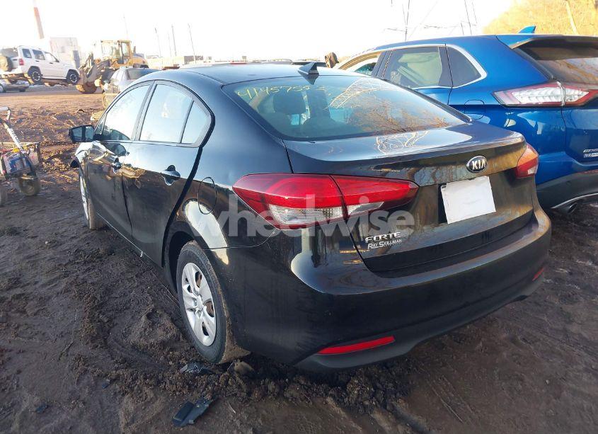 Photo 3 of 2018 Kia Forte LX (VIN 3KPFL4A76JE218067)