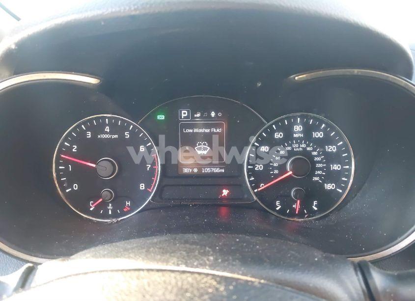 Photo 7 of 2018 Kia Forte LX (VIN 3KPFL4A76JE218067)