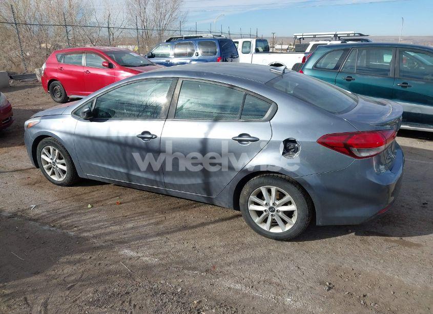 Photo 14 of 2017 Kia Forte S (VIN 3KPFL4A77HE031365)