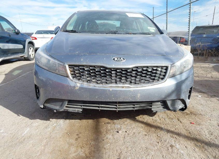 Photo 6 of 2017 Kia Forte S (VIN 3KPFL4A77HE031365)