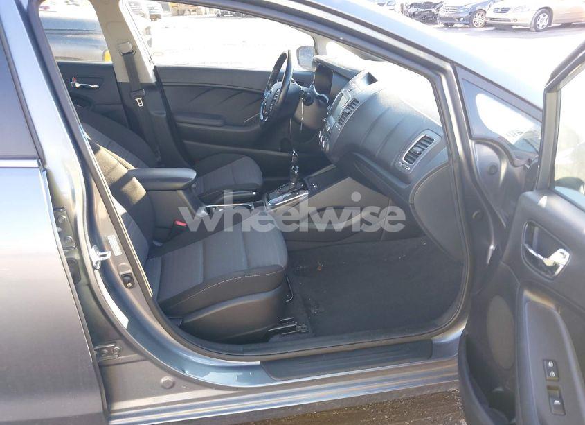 Photo 5 of 2017 Kia Forte S (VIN 3KPFL4A77HE071879)