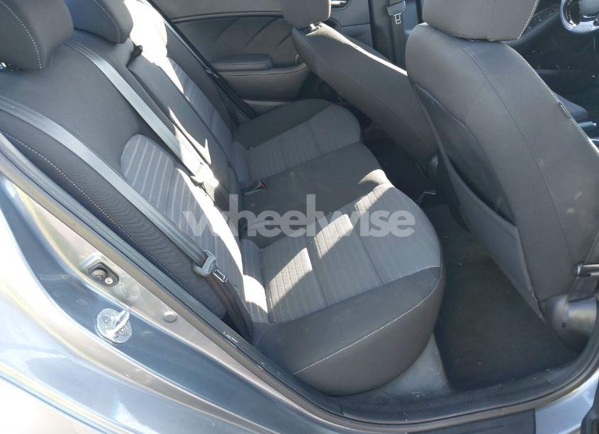 Photo 8 of 2017 Kia Forte S (VIN 3KPFL4A77HE071879)