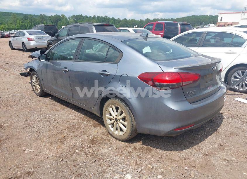 Photo 3 of 2017 Kia Forte S (VIN 3KPFL4A77HE107926)