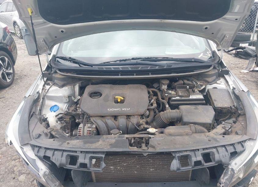 Photo 10 of 2018 Kia Forte LX (VIN 3KPFL4A77JE165038)