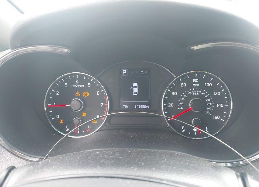 Photo 15 of 2018 Kia Forte LX (VIN 3KPFL4A77JE165038)