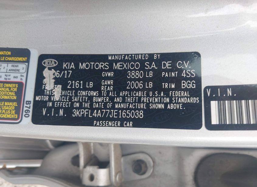 Photo 9 of 2018 Kia Forte LX (VIN 3KPFL4A77JE165038)