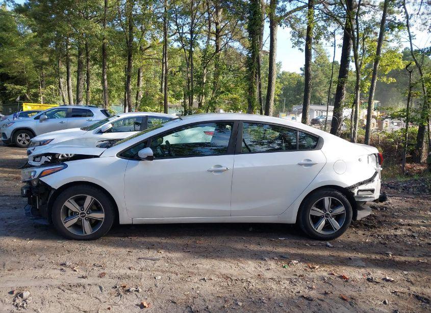 Photo 14 of 2018 Kia Forte LX (VIN 3KPFL4A77JE239462)