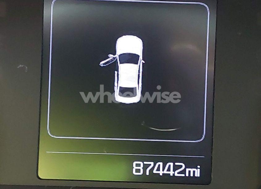 Photo 15 of 2018 Kia Forte LX (VIN 3KPFL4A77JE268427)