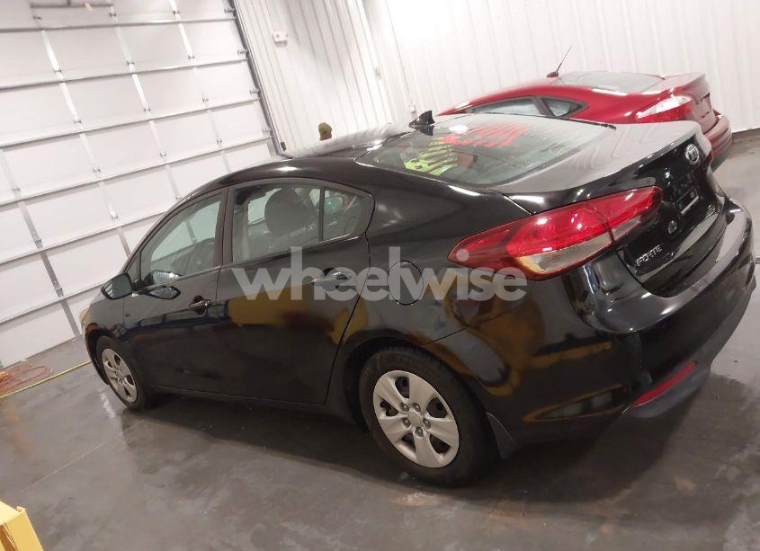 Photo 14 of 2017 Kia Forte LX (VIN 3KPFL4A78HE011397)
