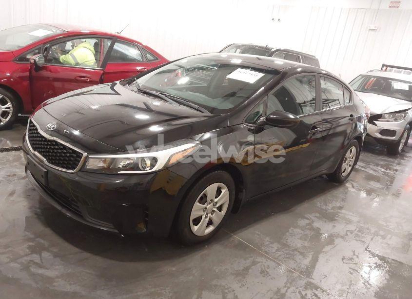 Photo 2 of 2017 Kia Forte LX (VIN 3KPFL4A78HE011397)