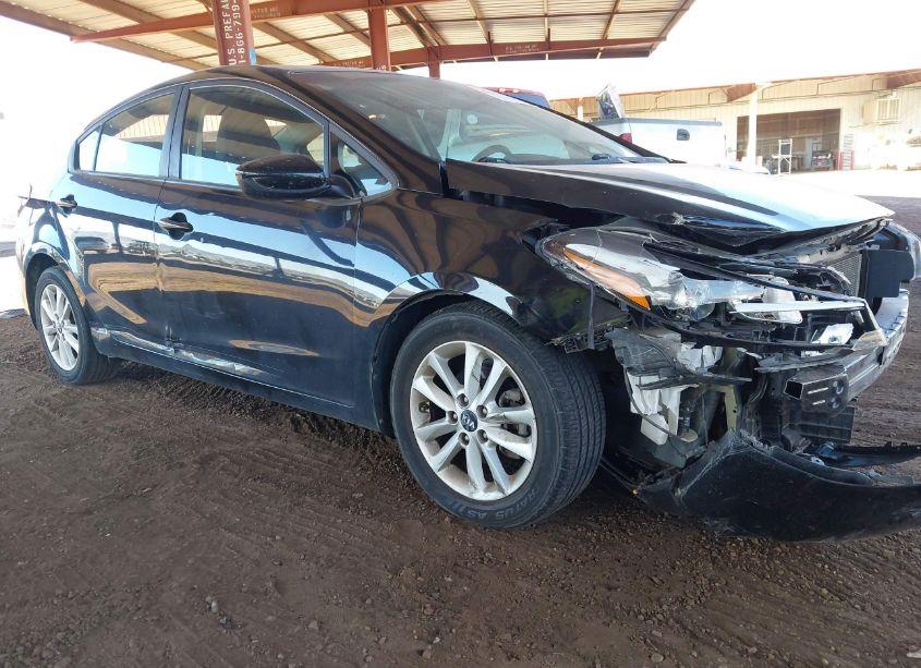2017 Kia Forte LX (VIN 3KPFL4A78HE016017) main photo
