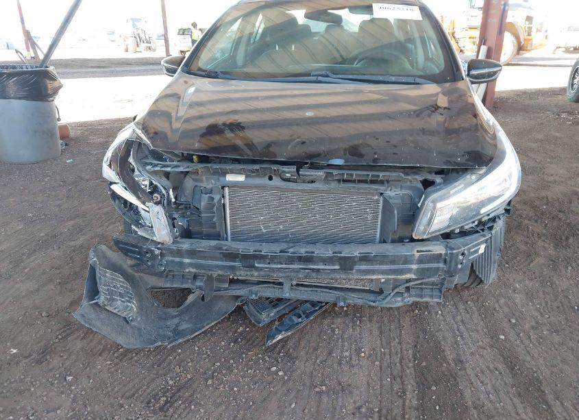 Photo 6 of 2017 Kia Forte LX (VIN 3KPFL4A78HE016017)