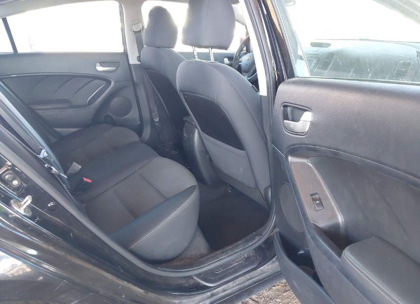 Photo 8 of 2017 Kia Forte LX (VIN 3KPFL4A78HE016017)