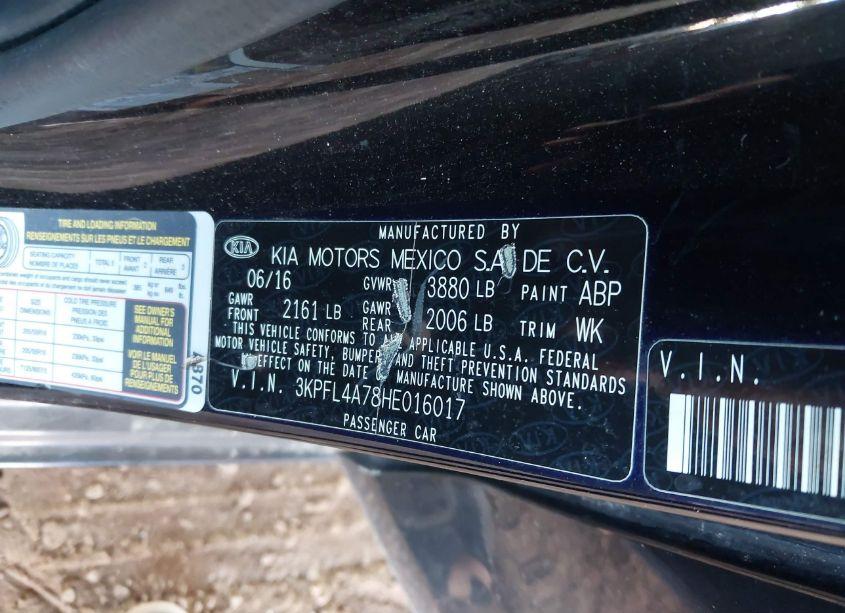 Photo 9 of 2017 Kia Forte LX (VIN 3KPFL4A78HE016017)