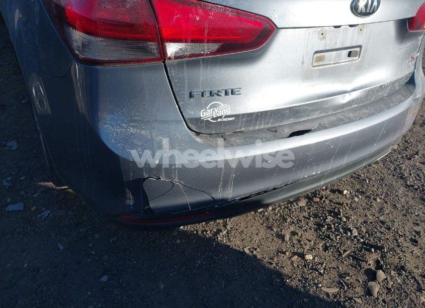 Photo 6 of 2017 Kia Forte S (VIN 3KPFL4A78HE022206)