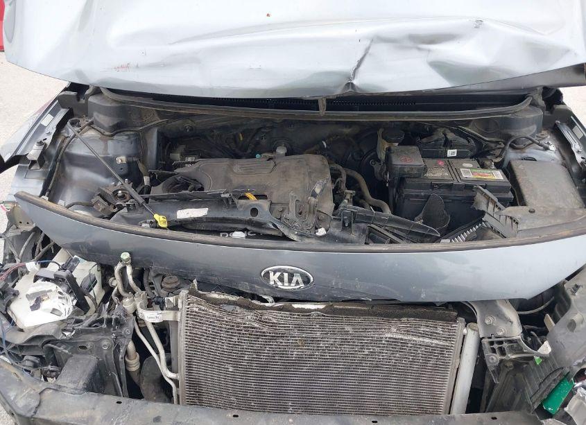 Photo 10 of 2017 Kia Forte S (VIN 3KPFL4A78HE099335)