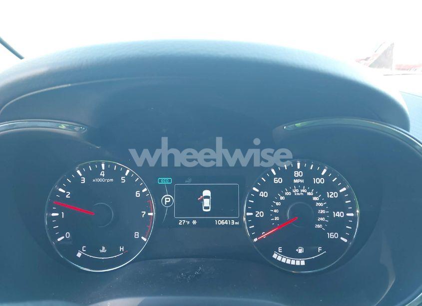 Photo 7 of 2017 Kia Forte S (VIN 3KPFL4A78HE125416)