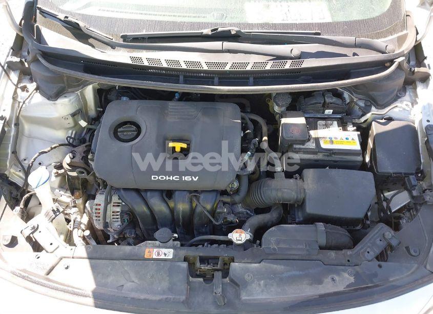 Photo 10 of 2018 Kia Forte LX (VIN 3KPFL4A78JE197013)