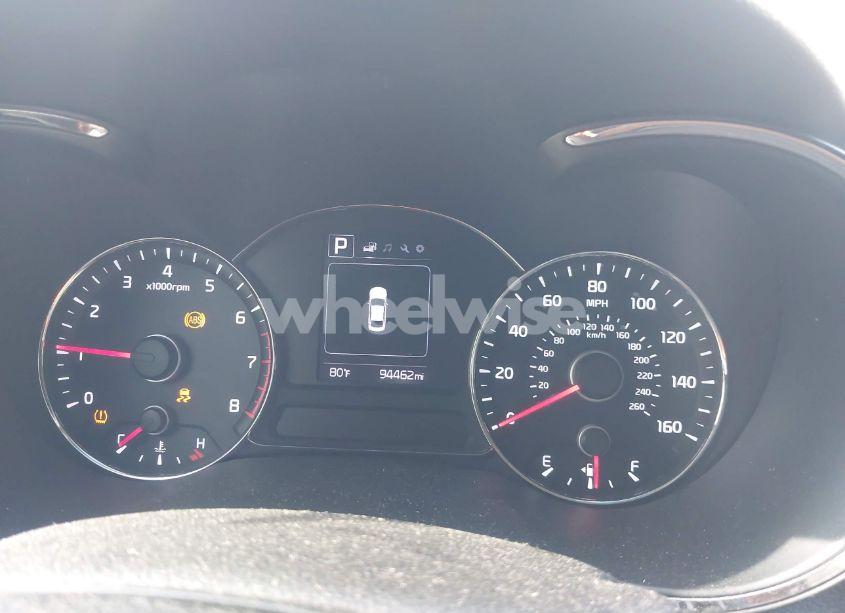 Photo 7 of 2018 Kia Forte LX (VIN 3KPFL4A78JE212500)