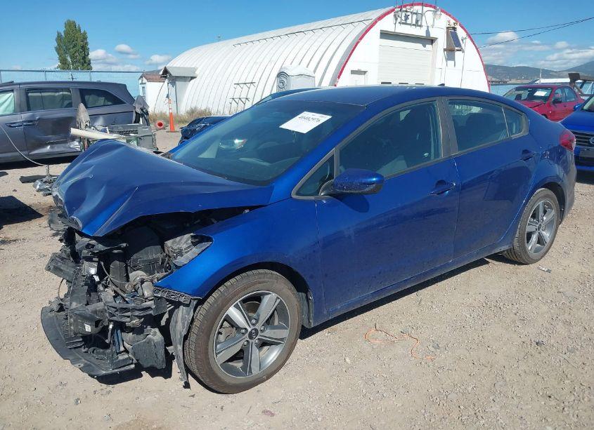 Photo 2 of 2018 Kia Forte LX (VIN 3KPFL4A78JE224341)